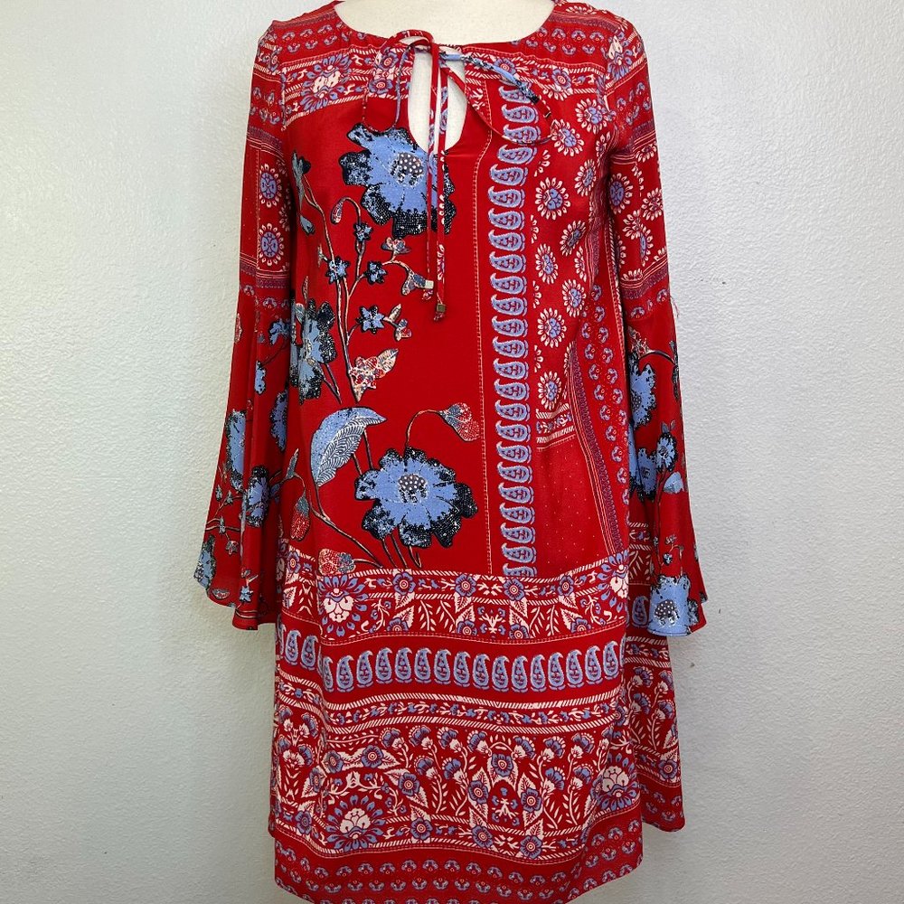 ANTHROPOLOGIE Vanessa Virginia Isabelle Red Silk Floral Bell Sleeves Size 2 - Picture 2 of 9